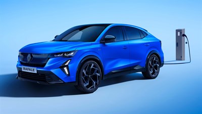 E-Tech plug-in hybrid - charging - Renault