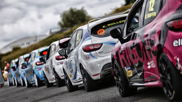 Renault CLIO Cup