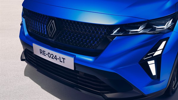 Renault Rafale hybrid E-Tech - prediktivna varijabilna amortizacija