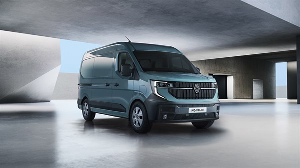 nova prednja maska sa Renault simbolom - Renault Master