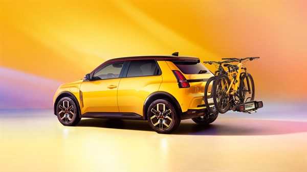 towbar bicycle - Renault 5 E-Tech  electric