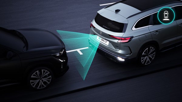 rear view camera - adas - Renault Espace E-Tech full hybrid