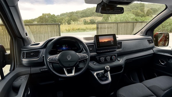 Renault Trafic Passenger - smart cockpit

