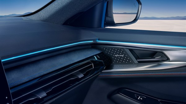 Rafale hybrid E-Tech - dizajn unutrašnjosti