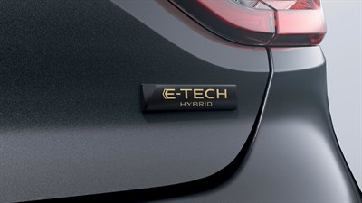 Renault CLIO E-TECH HIBRID