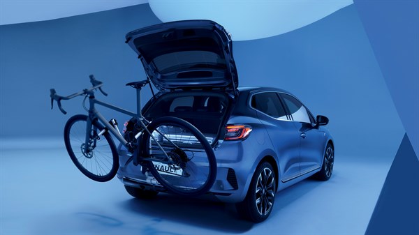 tilting bike rack on hitch - accessories - Renault Clio full hybrid E-Tech