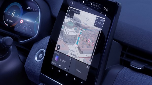 Renault Clio full hybrid E-Tech - multimedia - real-time info