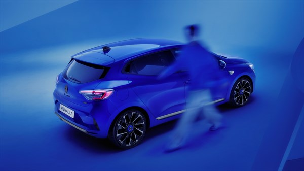 Renault Clio full hybrid E-Tech - multimedia - assistance